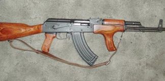 Suspect shot after attempt to carjack STL investigators