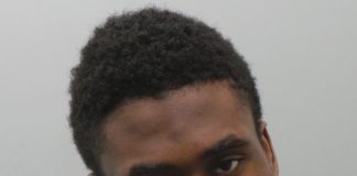 Dum Dum stealing guns from police cars around St. Louis